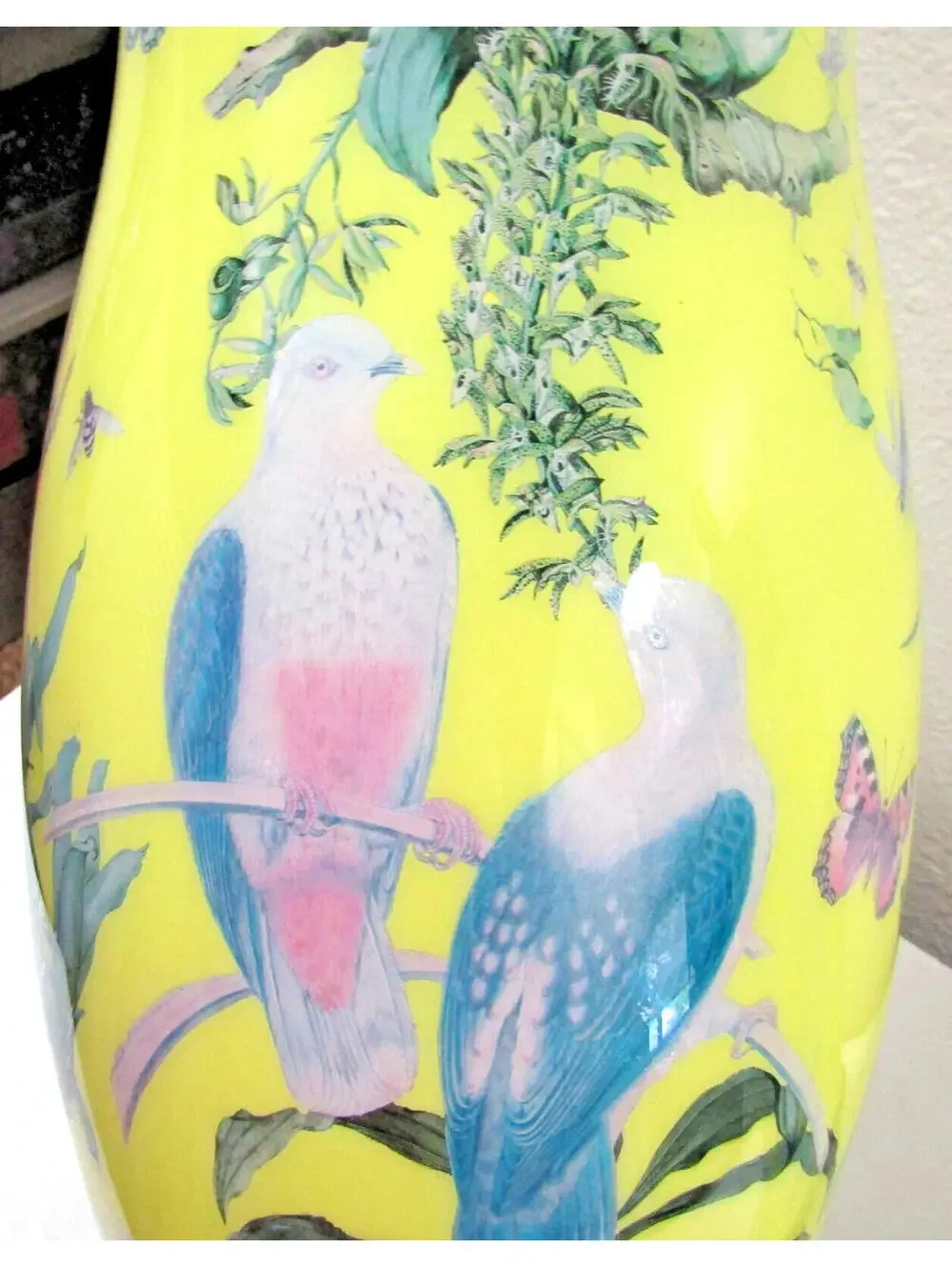 Pair of English Mid-Century Palm Beach Reverse Decoupage Botanical Table Lamps